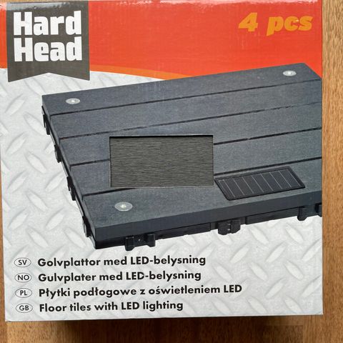 4 stk Nye Hard Head gulvplater med LED belysning