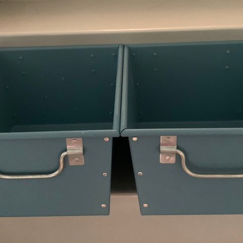 Ikea oppbevaringsboks metall