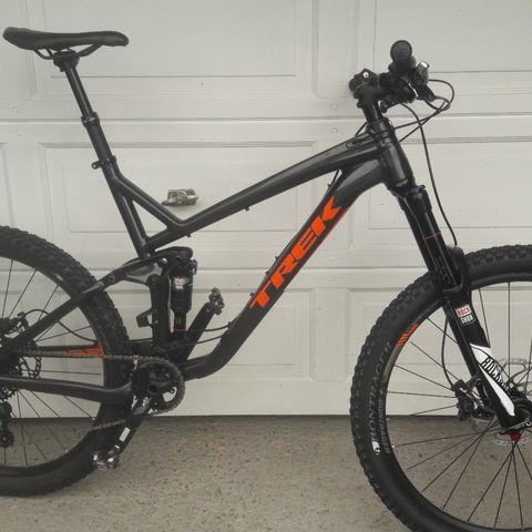 Trek Slash 8, 27.5, str: 21,5``