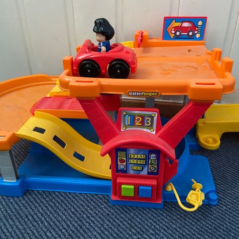 Fisher Price garasje