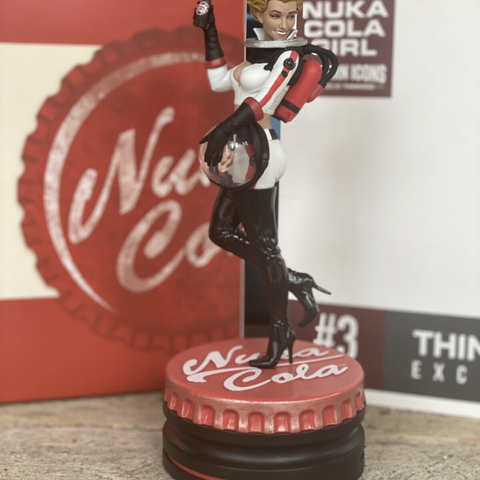 FALLOUT Nuka Cola Girl Modern Icons Statue Figure Limited Edition ThinkGeek #3