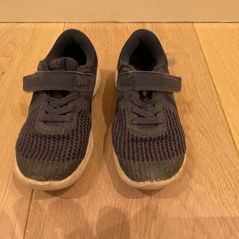 Nike joggesko, str 27,5 (blå)