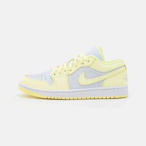 Jordan 1 Low Lemonade