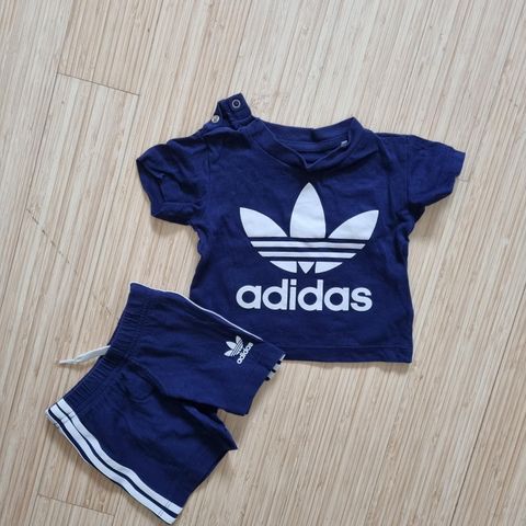 Adidas shorts/t-skjorte str 68 og 92