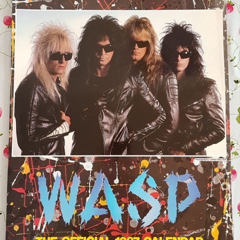 Wasp års kalender fra 1987.