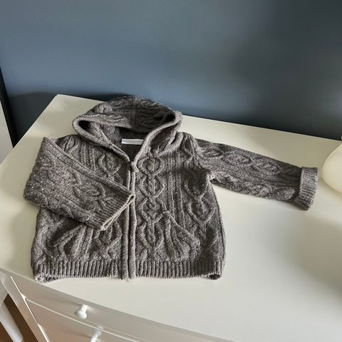 Nydelig ulljakke til baby i str 1-2 år  fra The little white company London