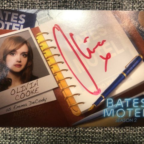 Olivia Cooke Autograph - Game of thrones House Of The Dragon / Bates Motel
