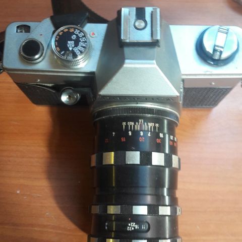Praktica 35 mm Vintage Kamera !