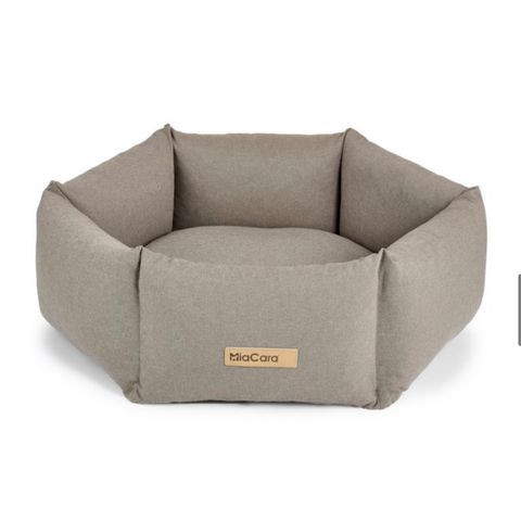 Helt ny hundeseng fra Mia Cara, Felice Dog Bed Hexagon