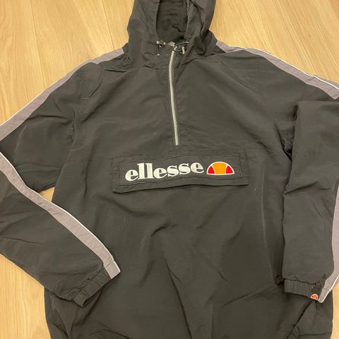 Ellesse genser/jakke