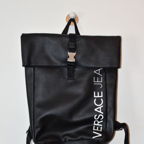 Nesten ubrukt Versace jeans ryggsekk/ backpack