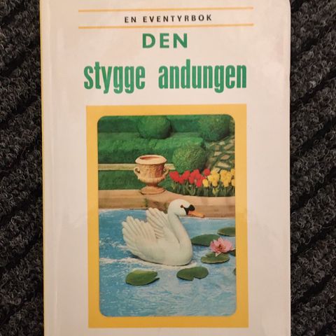 Retro barnebok ~ En Eventyrbok: DEN STYGGE ANDUNGEN (1970)