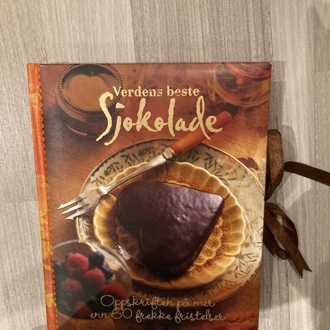 Bok/oppskriftsbok/kokebok om sjokolade
