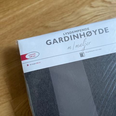 lysdempende gardiner/ gardinhøyder m/maljer