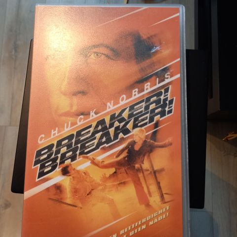 Breaker Breaker- Chuck Norris- Action Fra 1977- VHS