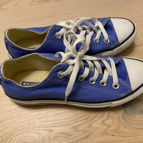 Converse sko str.37