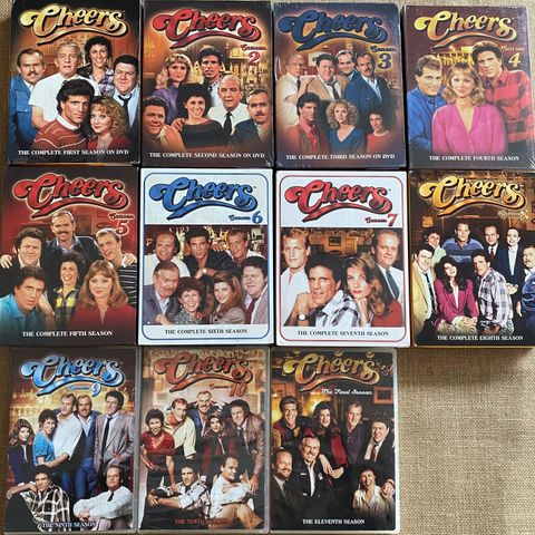 Alle sesonger av «Cheers» på DVD (USA system) Uåpnet!