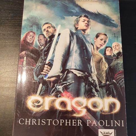 Eragon - Christopher Paolini (film cover)