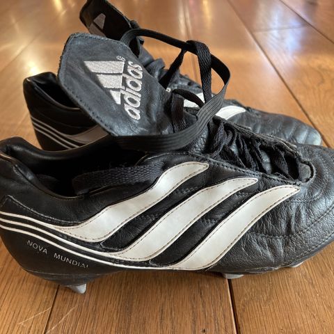 Adidas Nova Mundial SG (2001) str. 40 2/3