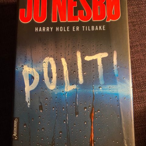 Politi * Jo Nesbø