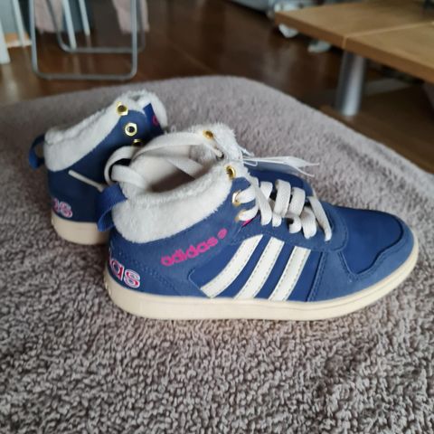 Adidas sko