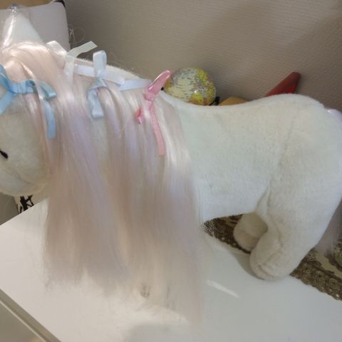 Zapf creations unicorn med lang og myk hår til salg billig kr.99