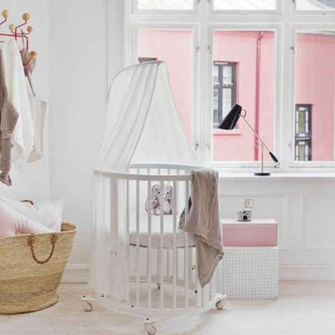 Stokke sleepi seng(komplett med alt for bruk 0-10år)