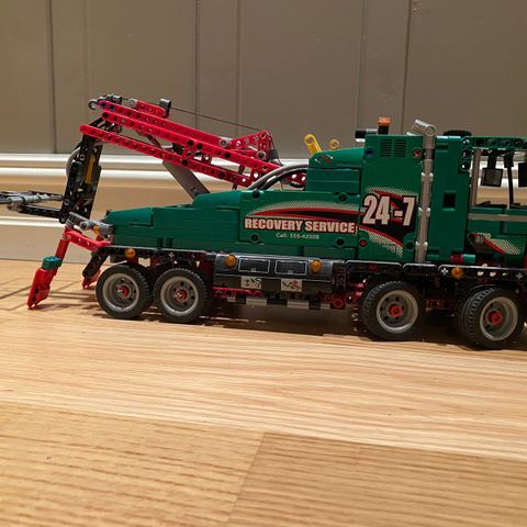 lego technic 42008