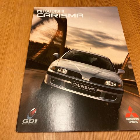 BILBROSJYRE - MITSUBISHI CARISMA - 2002