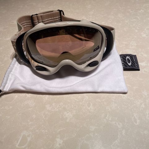 Oakley A Frame skibriller