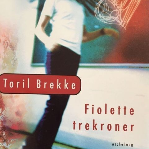 Toril Brekke: "Fiolette trekroner"