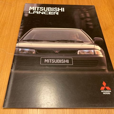 BILBROSJYRE - MITSUBISHI LANCER - 1993