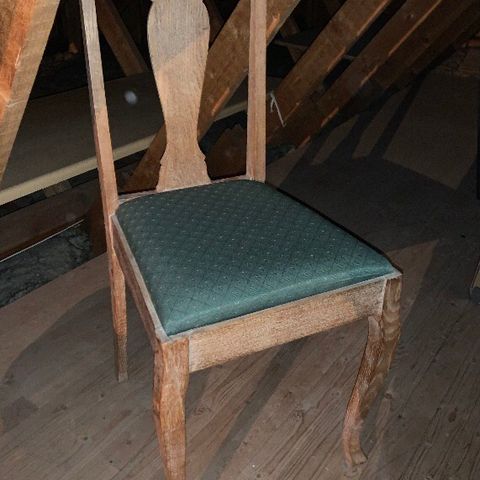 6 gamle stoler