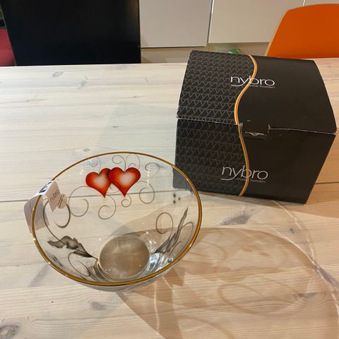 Nybro Crystal Golden Ink Heart Bowl Ø215x125mm