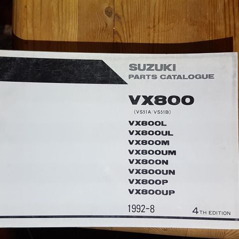 Suzuki VX 800 delekatalog.
