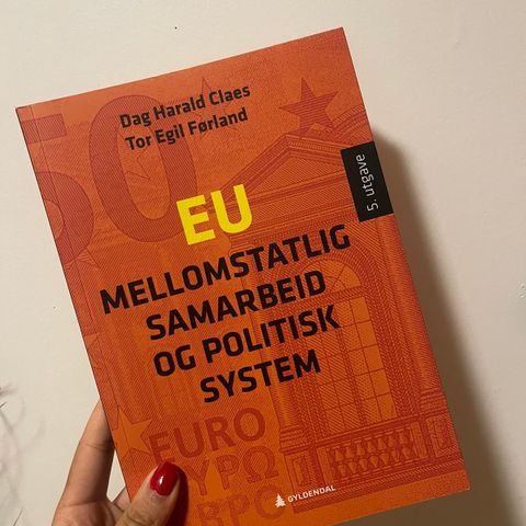 Mellomstatlig samarbeid og politisk system