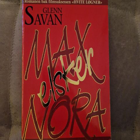 Max elsker Nora - Glenn Savan - Pocket