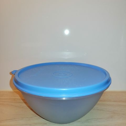 Tupperware skål.