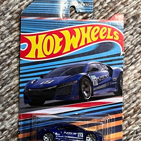 Hot Wheels '17 Acura NSX