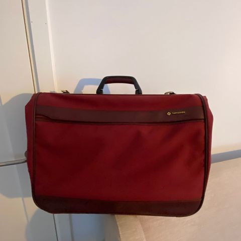 Samsonite dress og kjolebag