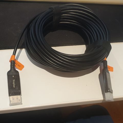 15m optisk displayport kabel