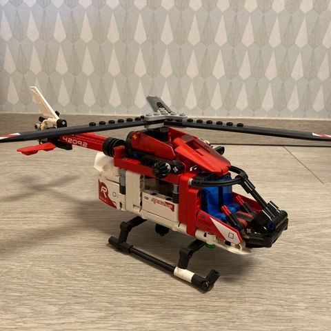 Lego Technic Redningshelikopter