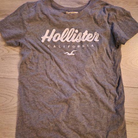 Hollister t-skjorte str M