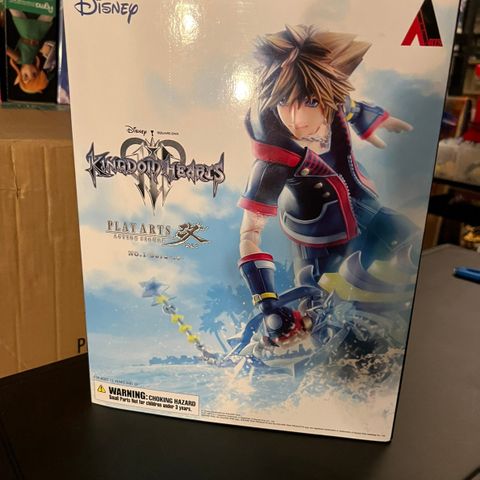 Kingdom hearts 3 play arts kai nr.1 Sora