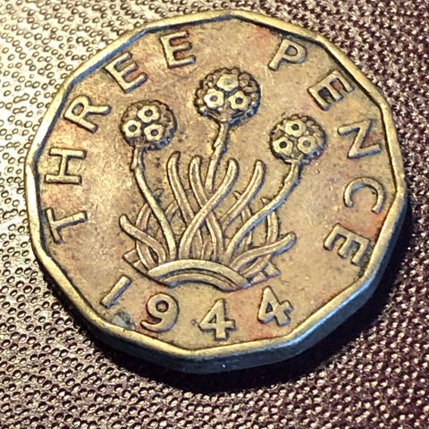 England three pence 1944 mynt