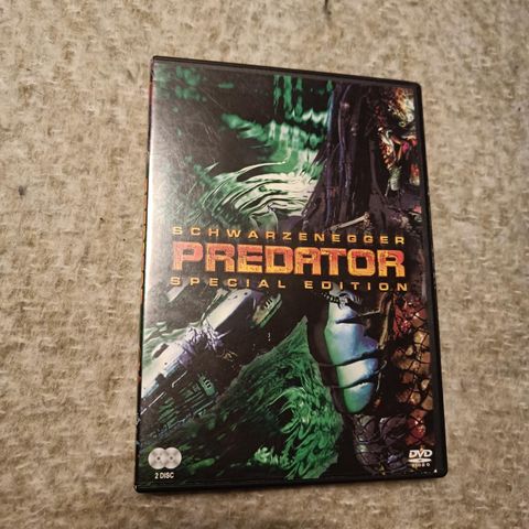 Skrotfot: Predator Special Edition