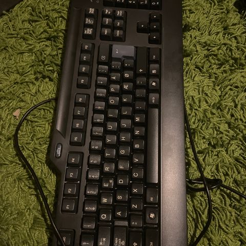 lenovo kontor tastatur pent brukt //bud tilgjengelig!//