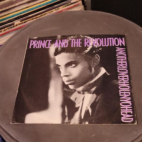 Prince & the revolution anotherloverholenyohead/girls & boys 7",45rpm