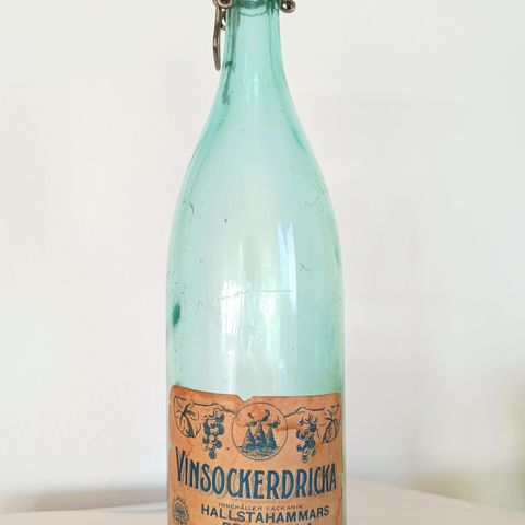 Vintage svensk 'Vinsockerdricka' patentflaske