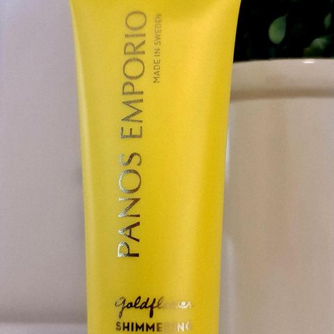 Panos Emporio Goldflower shimmering lotion